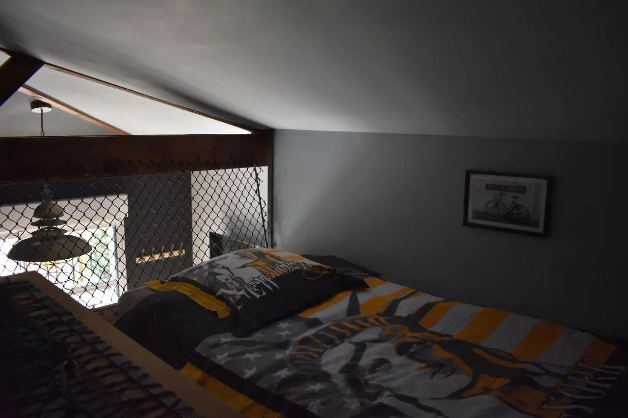 Holiday home Loft Bord De Mer, La P'Tite Fabrik Villa Saint-Coulomb