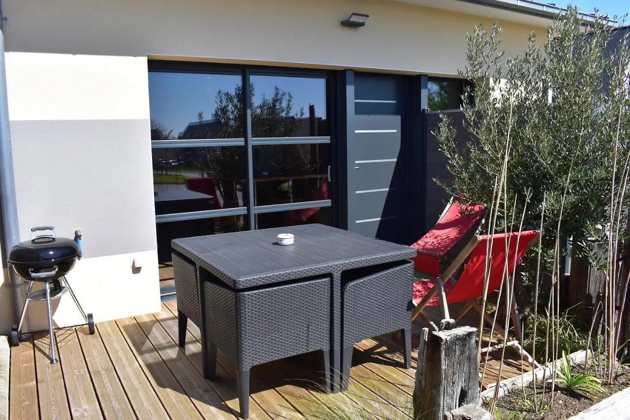 Loft Bord De Mer, La P'Tite Fabrik Villa Saint-Coulomb 0*,  France